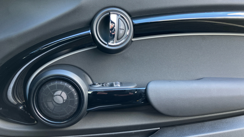 MINI Hatchback 135kW Cooper S Level 3 33kWh 3dr Auto Electric Hatchback